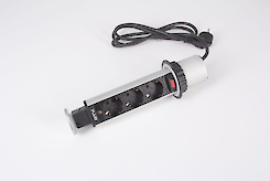 Вбудована розетка вертикальна на 3 вилки