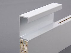 Врізний торцевий алюмінієвий профіль-ручка Н3 білий під плиту 18мм довжина 5950мм