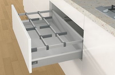 Поперечний релінг Hettich OrgaStore 400 для шухляд ArciTech шириною 600мм і глибиною 500 сріблястий