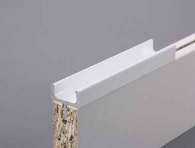 Врезной торцевой  профиль ручка Н1 алюминиевый L=5950мм белый для плиты 18мм