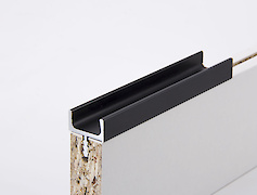 Врізний торцевий алюмінієвий профіль ручка H1 для меблевих фасадів чорний Brush дліна 5950 мм для плити 18мм