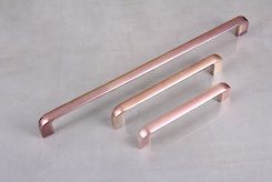 Ручки мебельные Falso Stile коллекции High Tech