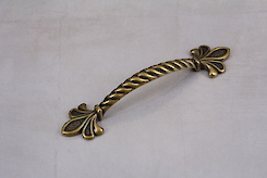 Ручка меблева Falso Stile РК-868 старе золото