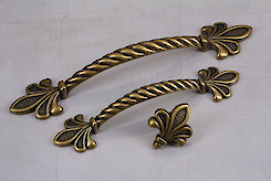 Ручка меблева Falso Stile РК-868 старе золото