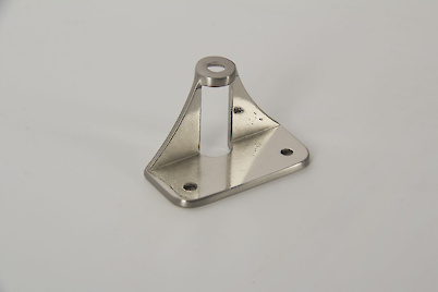 Адаптер АК-9 Falso Stile для крепления мебельной ручки на складные фасады из алюминиевых фасадных профилей, никель