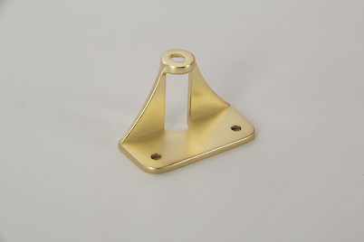 Адаптер АК-12 Falso Stile для крепления мебельной ручки на складные фасады из алюминиевых фасадных профилей, золото матовое