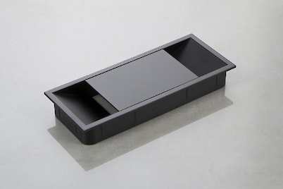 Заглушка под провода Poliplast прямоугольная150x62мм черный