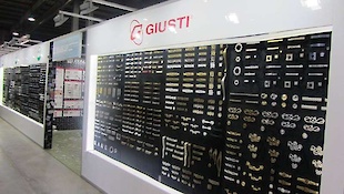 Виставка Київ 2016 : Фотоальбом ПКФ Вибір