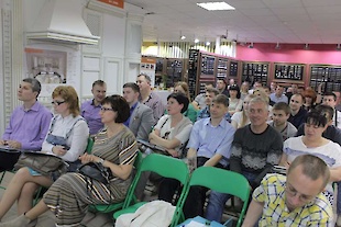 Семінар. Інноваційні технології в меблевій індустрії : Фотоальбом ПКФ Вибір