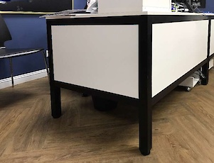 Изделия из алюминиевых профилей : Фотоальбом ПКФ Выбор