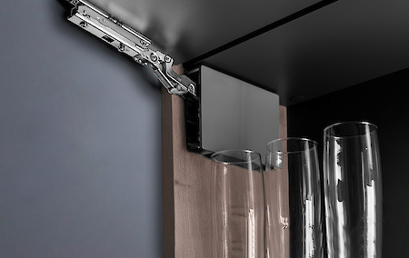 Меблева фурнітура