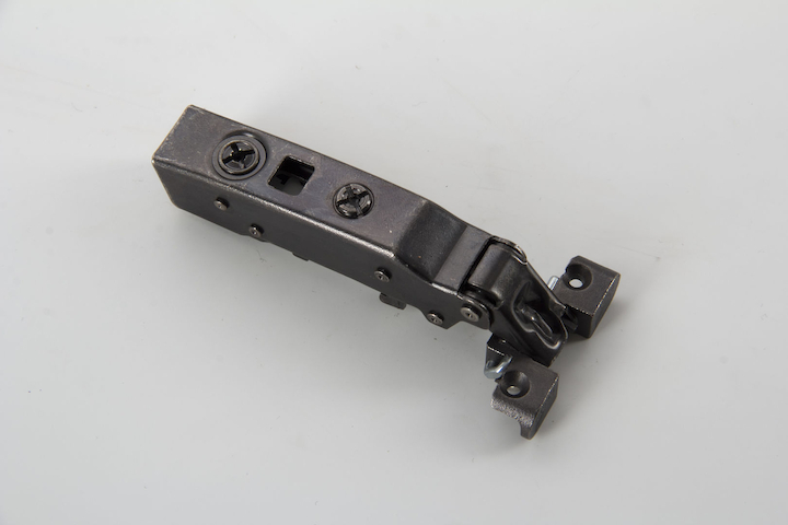 aiailand18ページ hettich_h_sensys_8638i_alu_nak