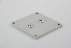 Підп'ятник до труби прямокутної 45x45x1.5 на 2 отвори алюміній