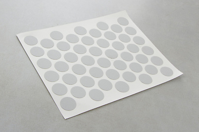 Заглушка самоклеющаяся для конфирмата к U763 (50шт)