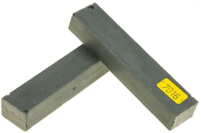 Меблевий віск  м'який Heinrich König До 140 довжина 8 см, колір RAL 7016/700