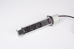 Вбудована розетка вертикальна на 3 вилки, 2 USB