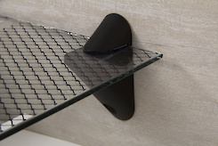 Полкодержатель черный Poliplast