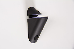 Полкодержатель черный Poliplast