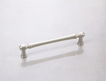 Меблева ручка Giusti РГ 606 WMN775.128.00R3 срібло Ноттінгем