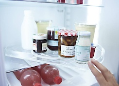 Полка поворотна ComfortSpin від Hettich - простір для зберігання, що обертається на 360 °