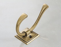 Мебельный крючок GTV MADRYT двойной, античная латунь