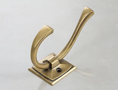 Меблевий гачок GTV MADRYT подвійний, антична латунь