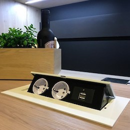 Встраиваемая розетка GTV горизонтальная