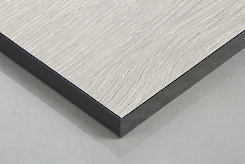 Компакт-плита Egger H1312 ST10 Дуб Уайт-Рівер пісочно-бежевий 13мм з чорним внутрішнім наповненням