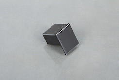 Меблева ручка-кнопка GTV ARES, чорна