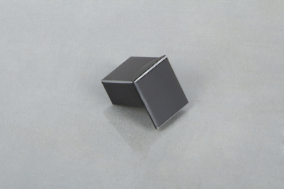 Меблева ручка-кнопка GTV ARES L=30мм, чорна (UA-ARS30-20)