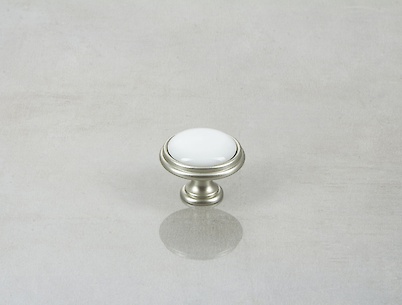 Меблева ручка-кнопка Giusti РГ 633 P77.00.00.R3G срібло Ноттінгем з керамікою