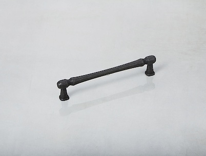 Меблева ручка Giusti РГ 638 WMN775.128.00T2 чорне залізо