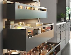 Соединитель передней панели ящика GTV AXIS PRO H=120, антрацит