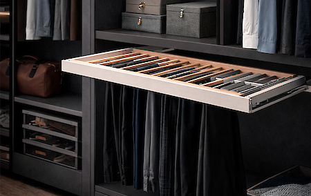 Тримачі краваток, брючніци Vibo