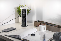 Вбудована розетка GTV Camino вертикальна на 2 вилки, USB А+С, з індукційною зарядкою, біла (вбудований подовжувач)