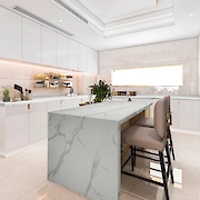 Стільниця LuxeForm 38 мм S946 Статуаріо 4200x600мм