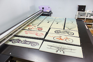 Постери з фотодруком на підрамниках в інтер'єрах : Фотоальбом ПКФ Вибір