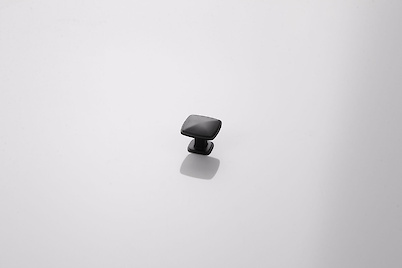 Меблева ручка-кнопка GTV POINT чорний (GZ-POINT-1-20М)