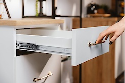 Направляющая шариковая GTV Versalite Plus+ Н=45 L=550 мм полного выдвижения с доводчиком (PK-L-H45-550-B)