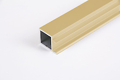 Труба квадратна пустотіла 20х20х2 алюмінієва під LED-підсвічування, золото поліроване