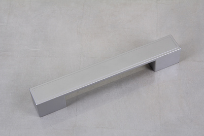 Мебельная ручка Giusti РГ 74 WMN138.128.0001 хром матовый