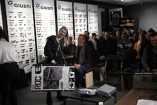 25 років нашої компанії! : Фотоальбом ПКФ Вибір