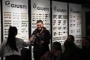 25 років нашої компанії! : Фотоальбом ПКФ Вибір