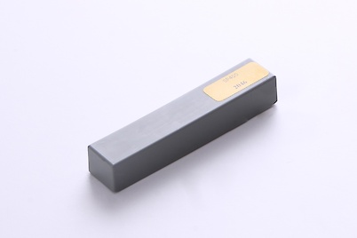 Мебельный воск твердый Heinrich König Ко 141 длина 8 см, цвет 2046, U604 Зелёный эвкалипт