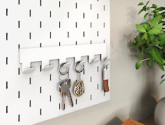 Металевий гачок ОН-3 - аксесуар до настінної панелі-органайзера Пегборд, білий