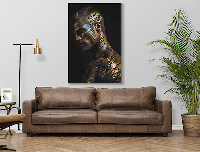 Картина ''Чоловік золото'' з ультрафіолетовим друком і поталлю на ДСП