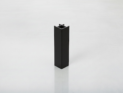 Уголок универсальный 90°Scilm к пластиковому цоколю H=100, черный