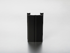 Куточок регулюємий Scilm для пластикового цоколя H=100 мм чорний