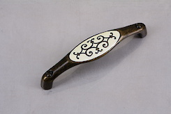 Меблева ручка Falso Stile РК-191 старе золото з емаллю слонова кістка