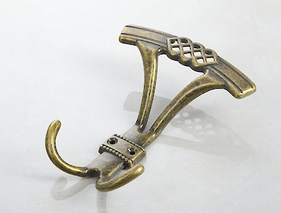 Меблевий гачок Falso Stile KK-3 потрійний - старе золото